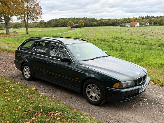 BMW 520I 2002 photo 2