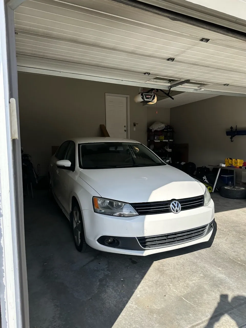 Volkswagen Jetta 2011 photo 2