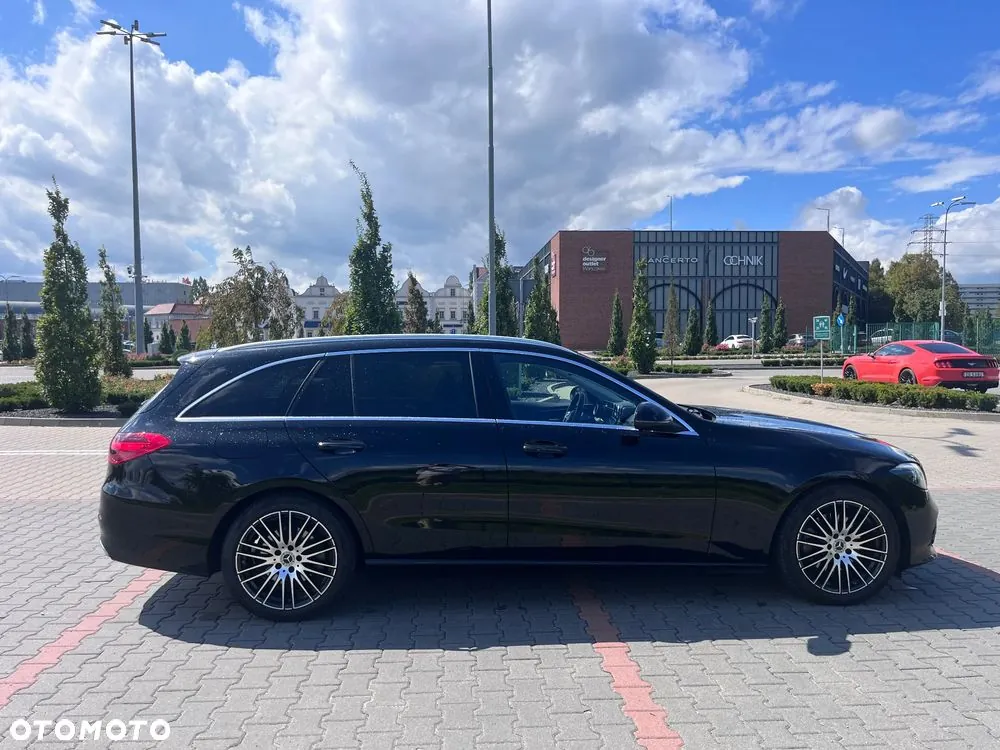 Mercedes-Benz C-Class 2023 photo 3