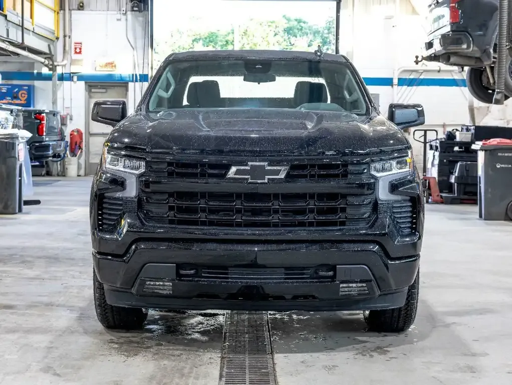 Chevrolet Silverado 1500 2026 photo 2