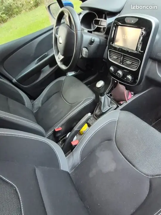 Renault Clio 2017 photo 3