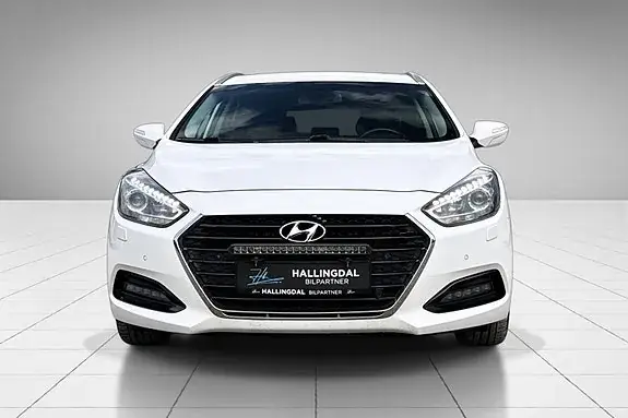 Hyundai I40 2016 photo 2
