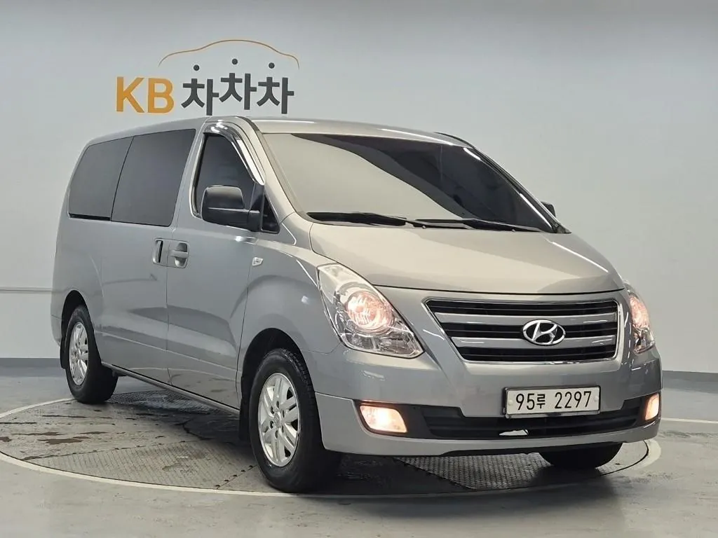 Hyundai Grandmaster 2017 photo 4