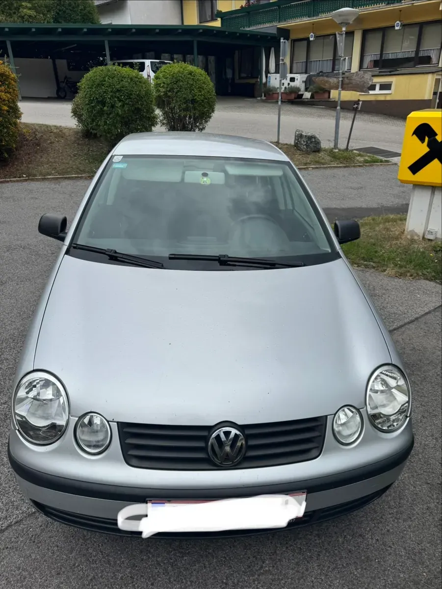Volkswagen Polo 2003 photo 3