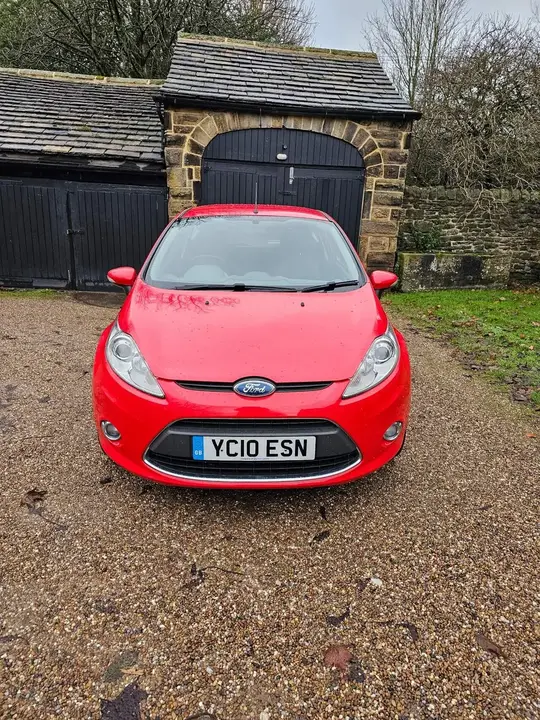 Ford Fiesta 2010 photo 4