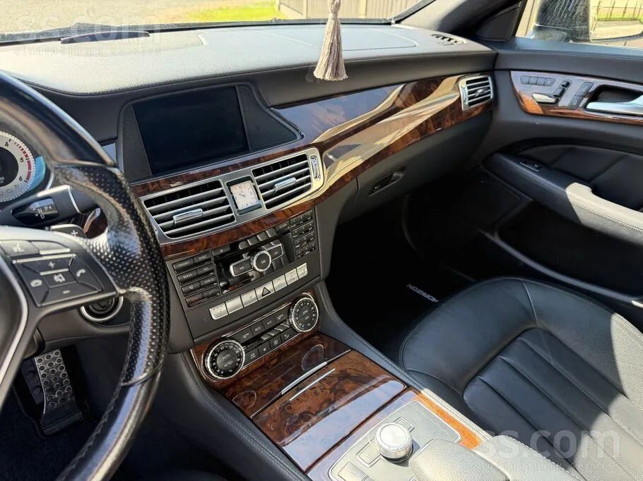 Mercedes-Benz Cls 350 2013 photo 2