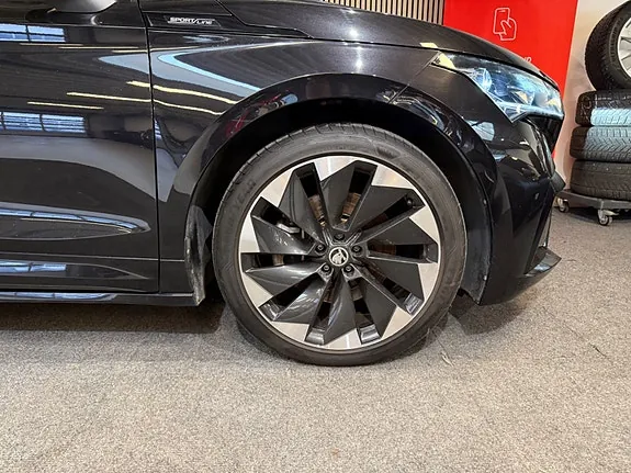 Skoda Enyaq 2023 photo 4