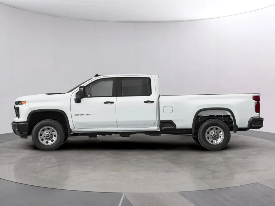 Chevrolet Silverado 3500Hd 2025 photo 3