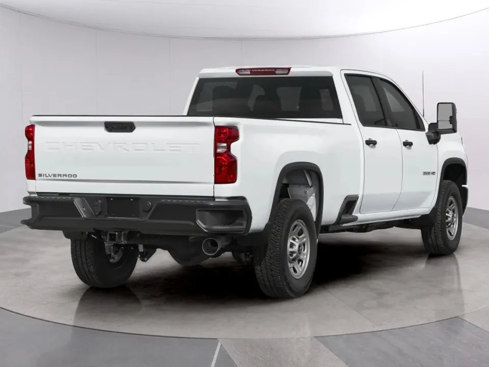 Chevrolet Silverado 3500Hd 2025 photo 2