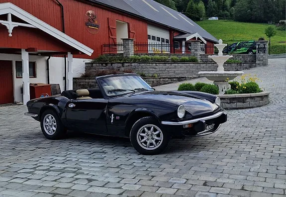 Triumph Spitfire 1975 photo 4