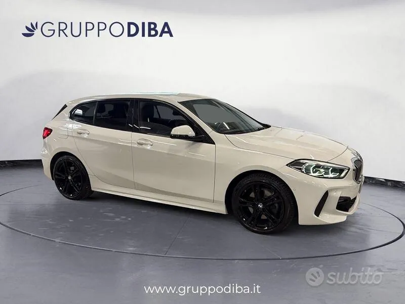 BMW 1 Series 2021 photo 4