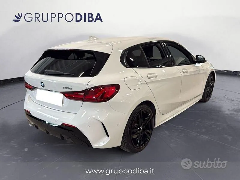 BMW 1 Series 2021 photo 5