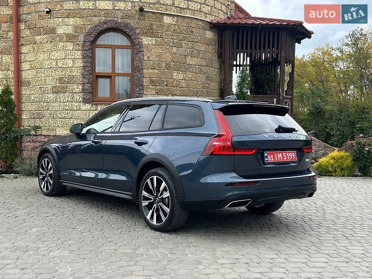 Volvo V60 Cross Country 2020 photo 4