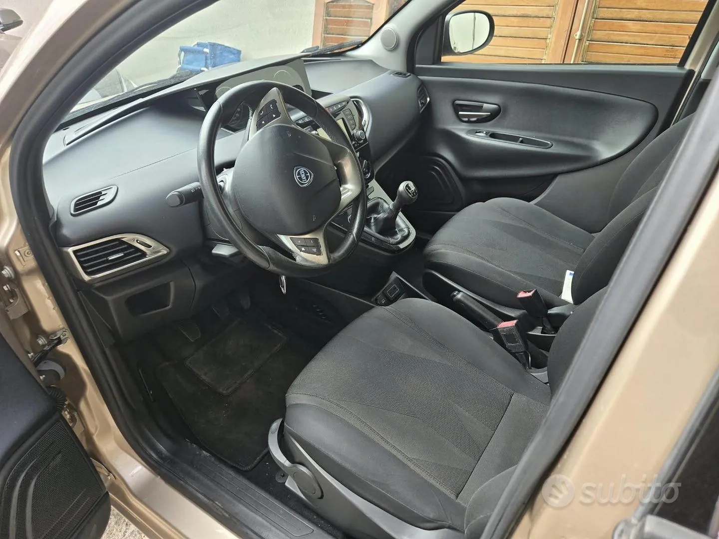 Lancia Ypsilon 2018 photo 3