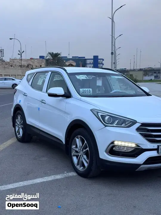 Hyundai Santa Fe 2018 photo 3