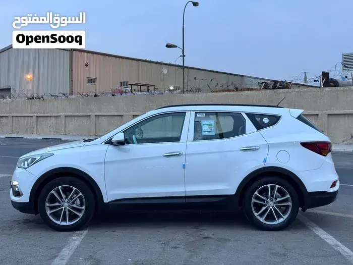 Hyundai Santa Fe 2018 photo 4