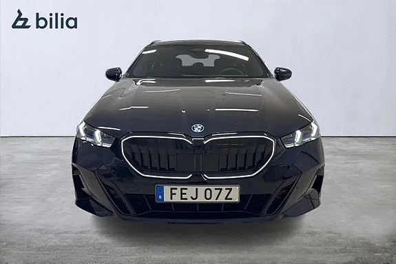 BMW 530E 2026 photo 5