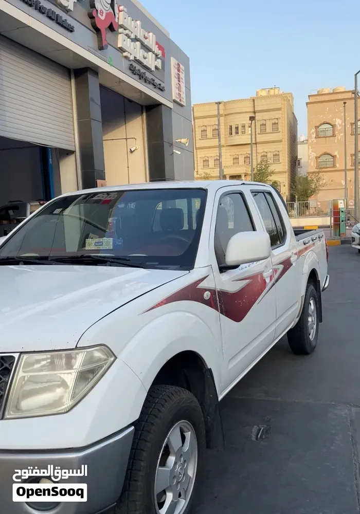 Nissan Navara 2015 photo 5