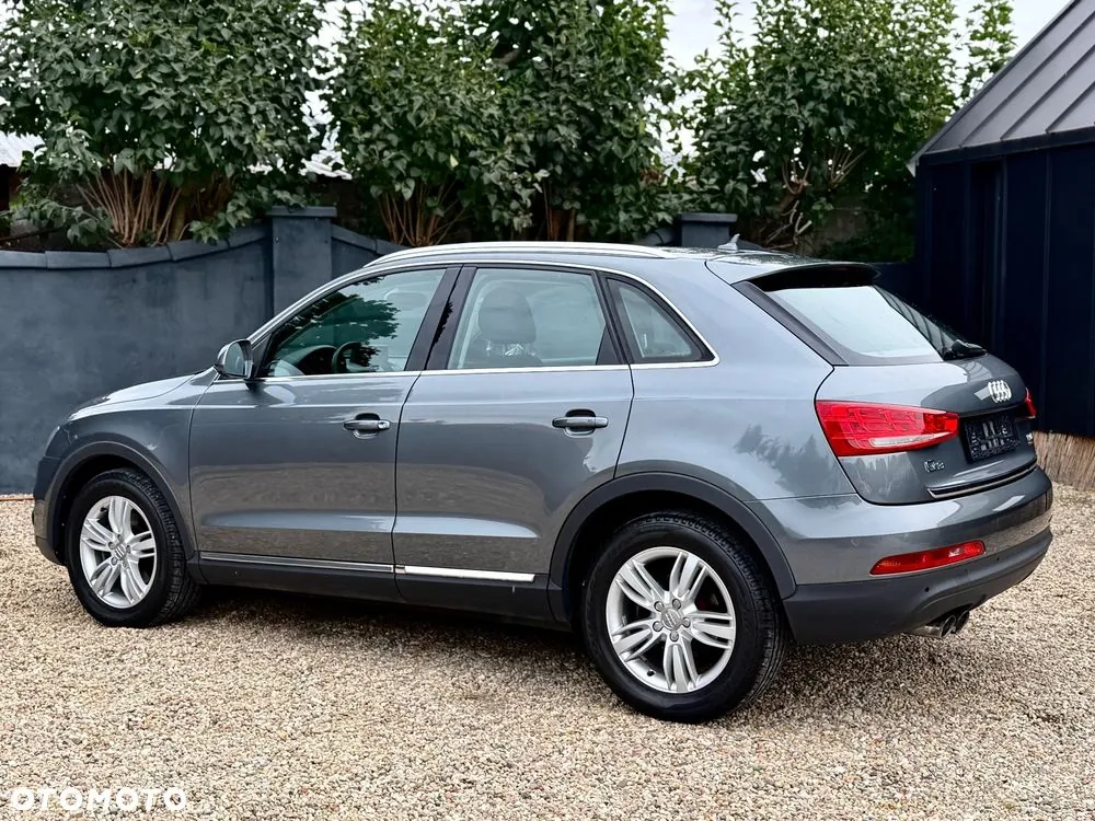 Audi Q3 2012 photo 4