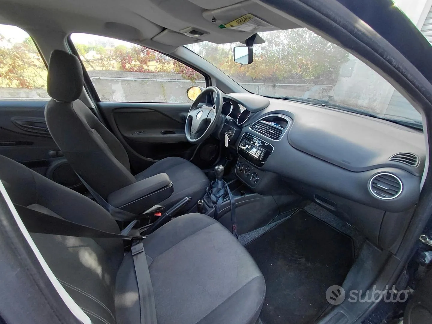 Fiat Punto 2016 photo 4