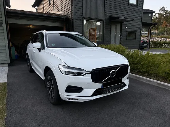 Volvo Xc60 2018 photo 2