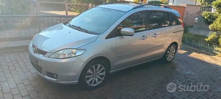 Mazda 5 2006 photo 2