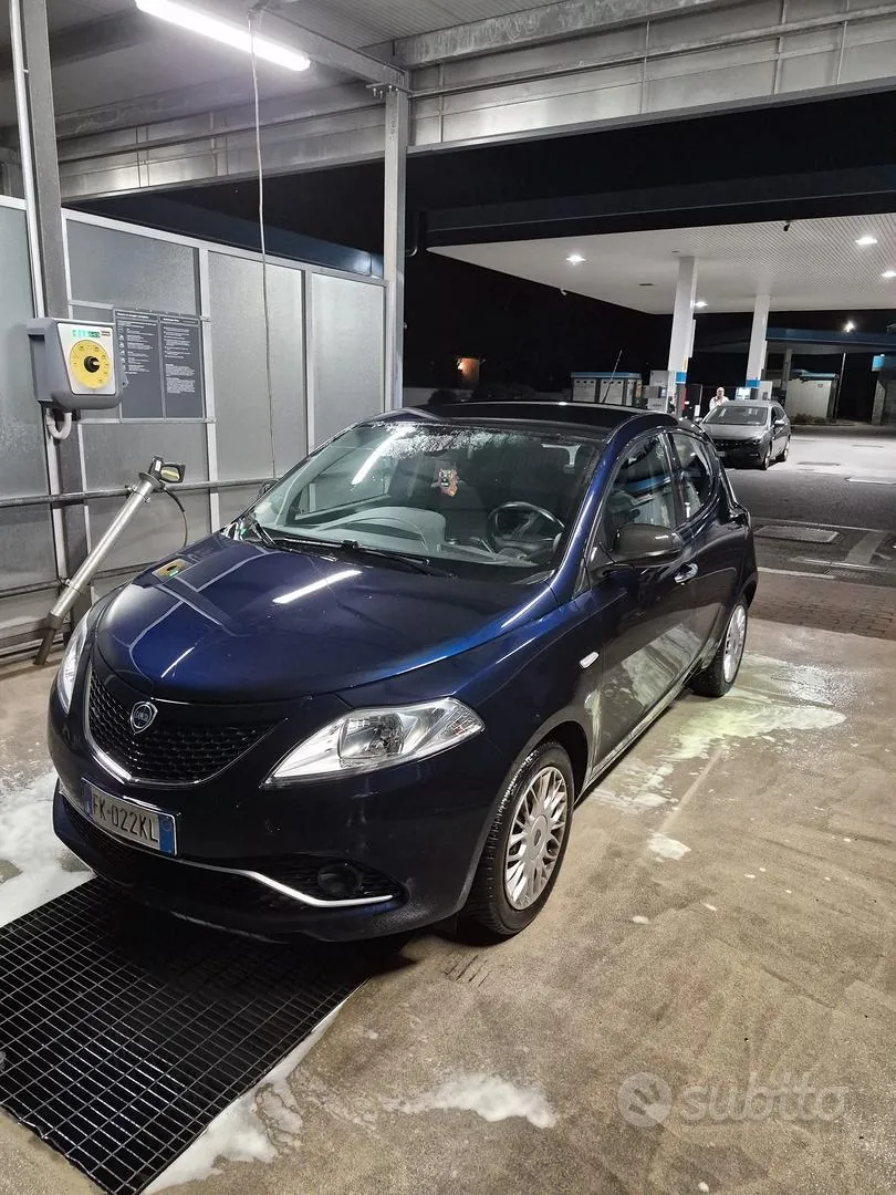 Lancia Ypsilon 2017 photo 3