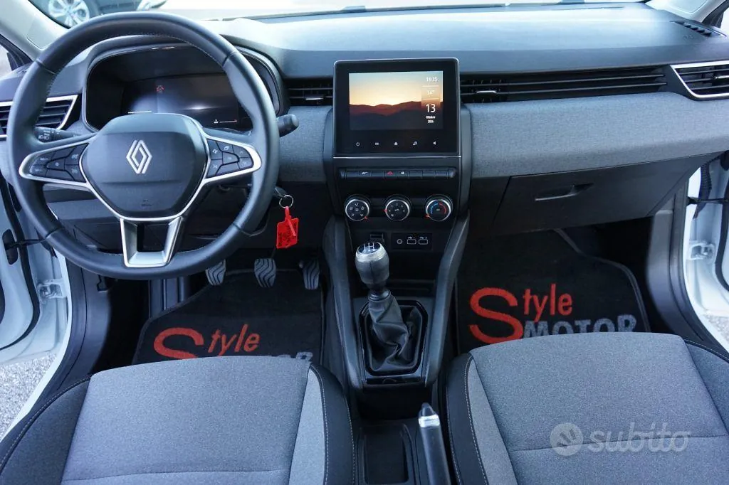 Renault Clio 2025 photo 5