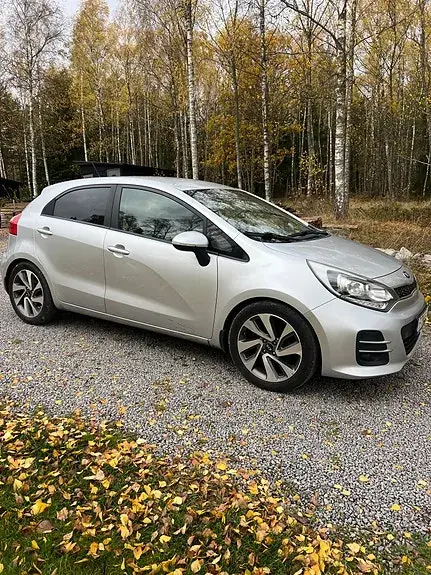 Kia Rio 2015 photo 4