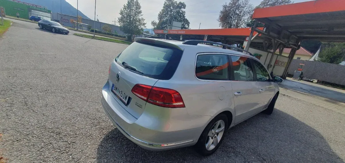 Volkswagen Passat 2011 photo 3