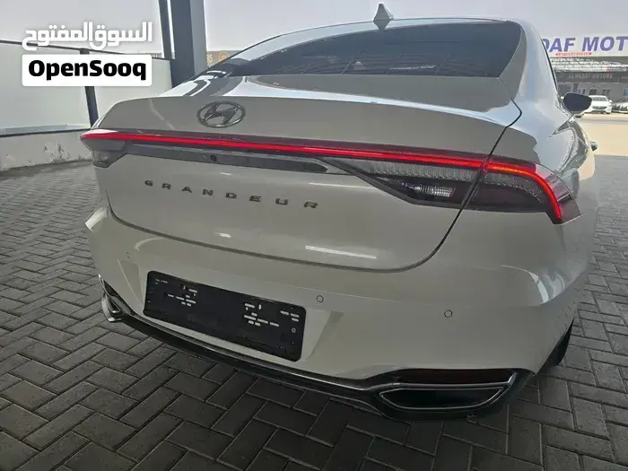 Hyundai Azera 2021 photo 3
