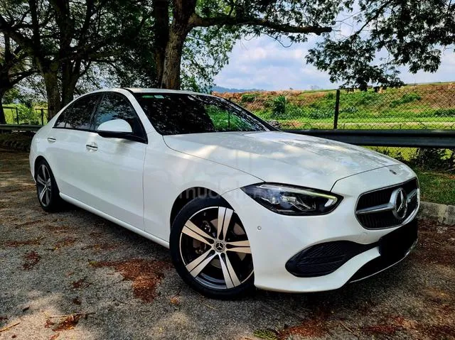 Mercedes-Benz C200