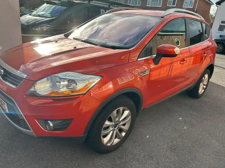 Ford Kuga 2012 photo 3
