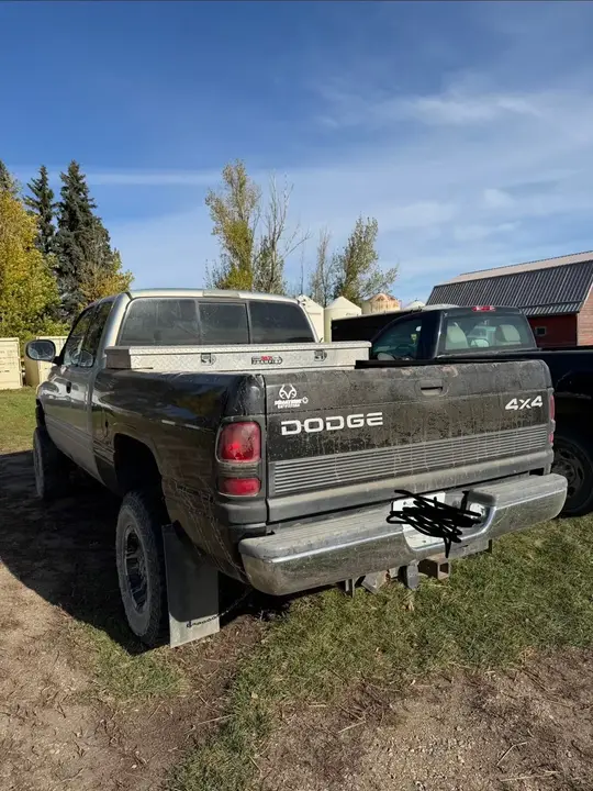Dodge Ram 2500 1998 photo 3