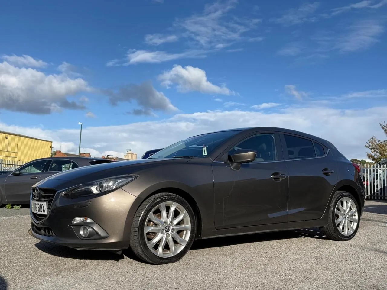 Mazda Mazda3 2016 photo 3