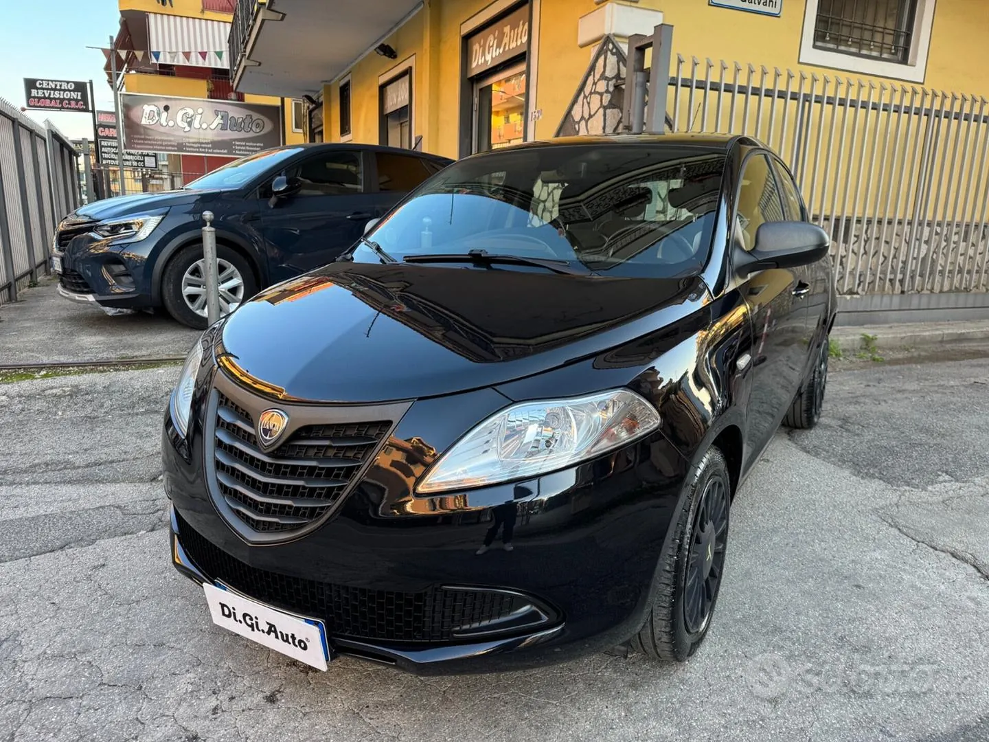 Lancia Ypsilon