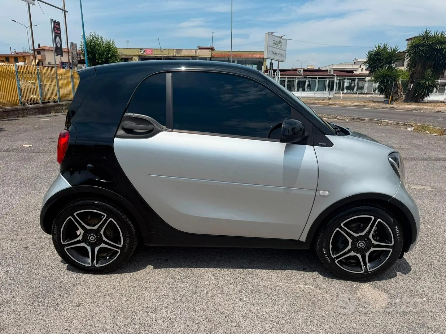 Smart Fortwo 2016 photo 2