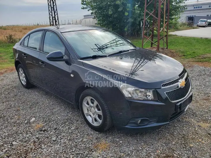 Chevrolet Cruze 2012 photo 5