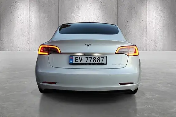 Tesla Model 3 2019 photo 4