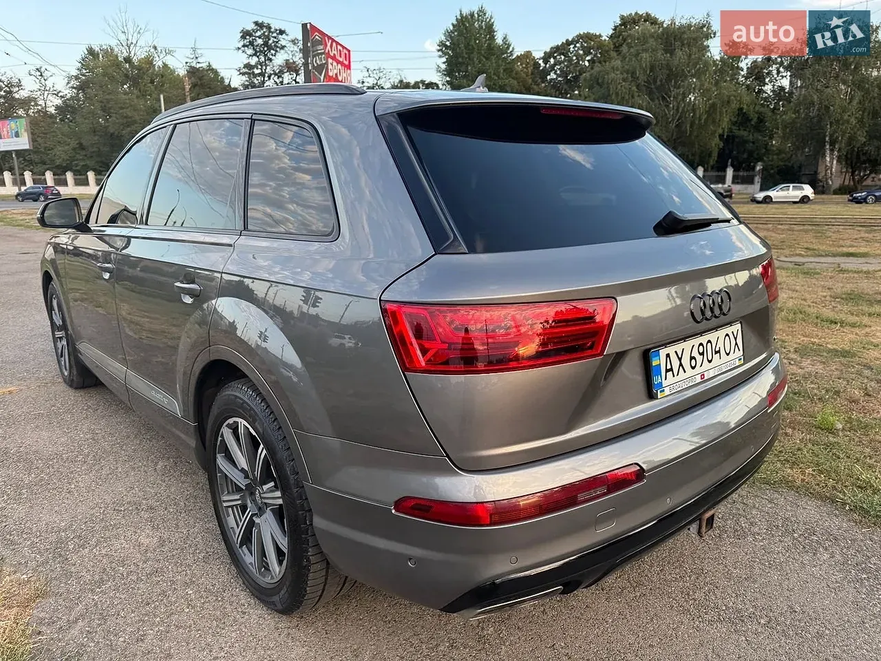 Audi Q7 2015 photo 3