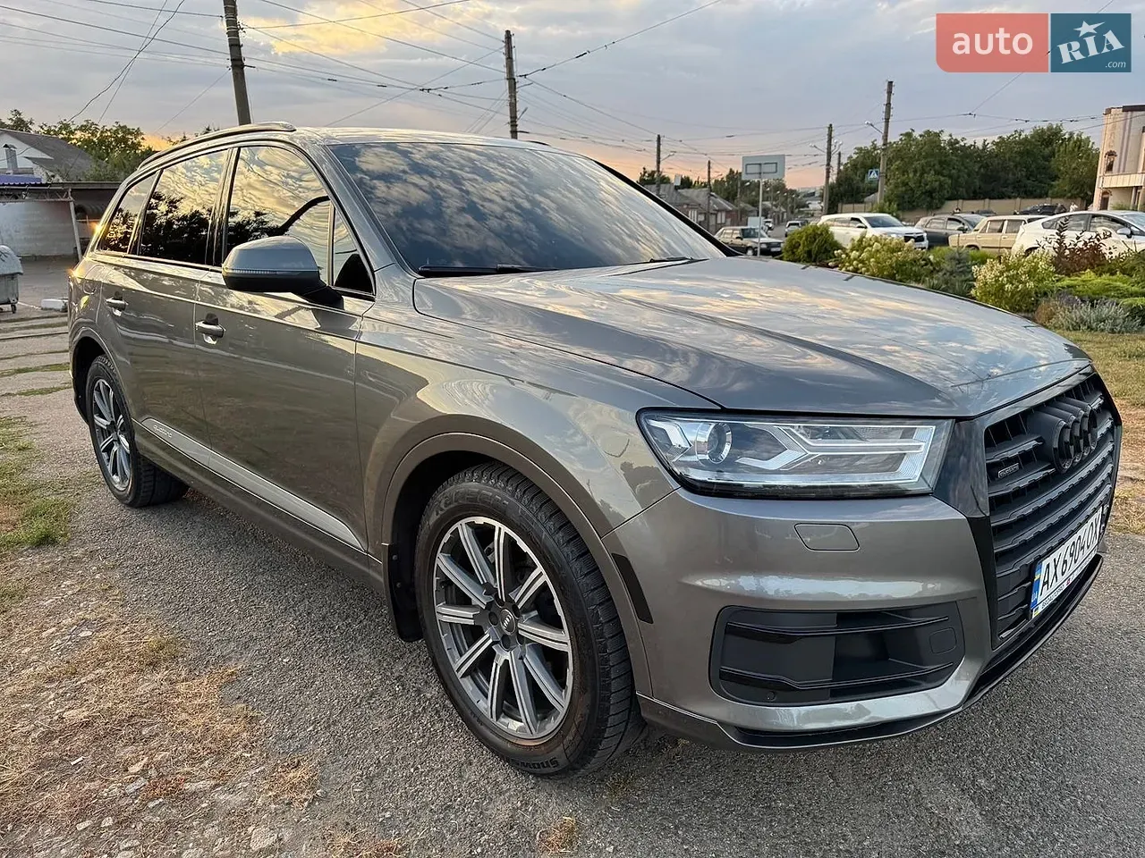 Audi Q7 2015 photo 4