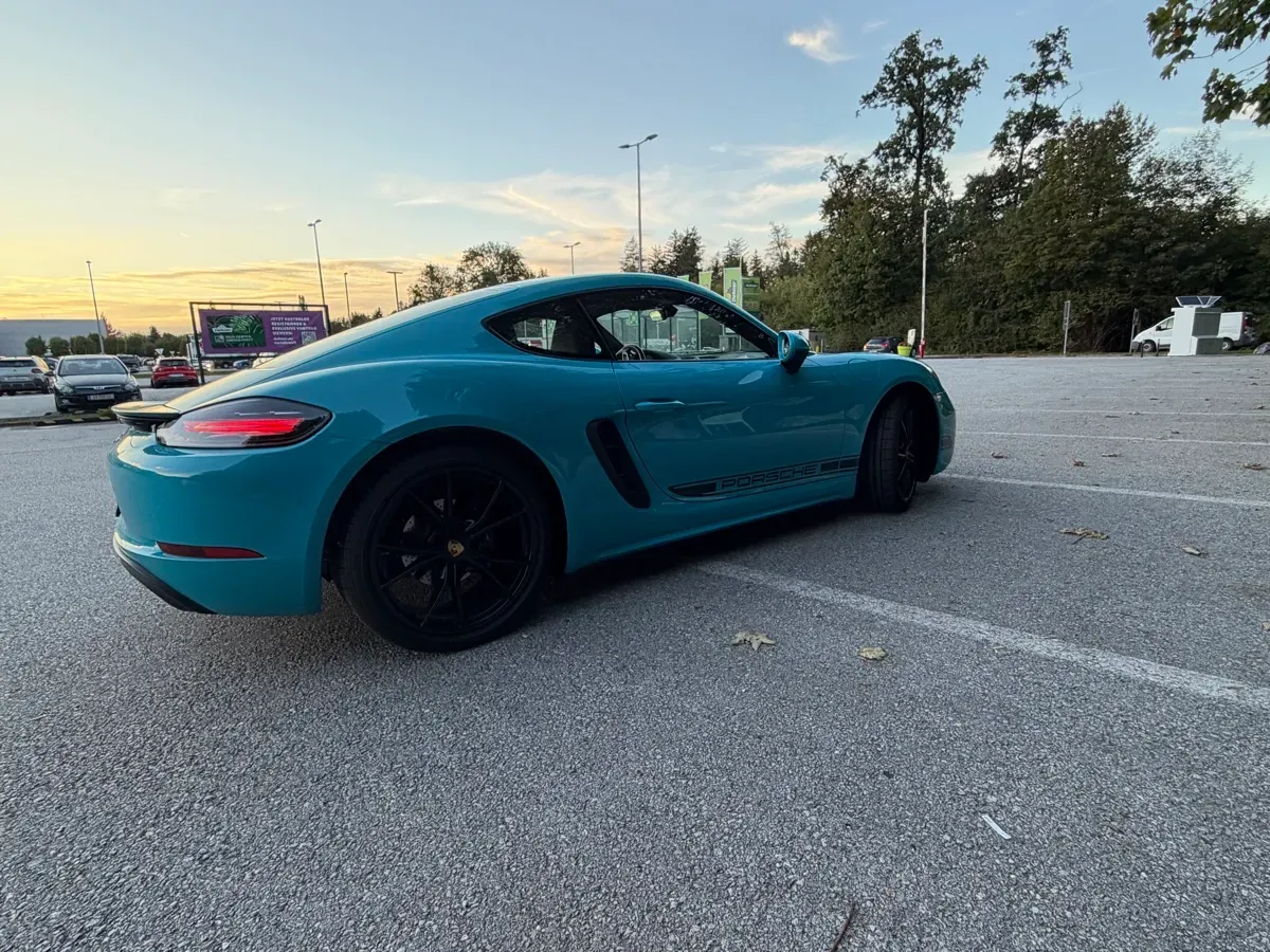 Porsche 718 Cayman 2018 photo 2