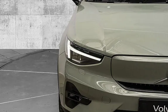 Volvo Ex40 2025 photo 4