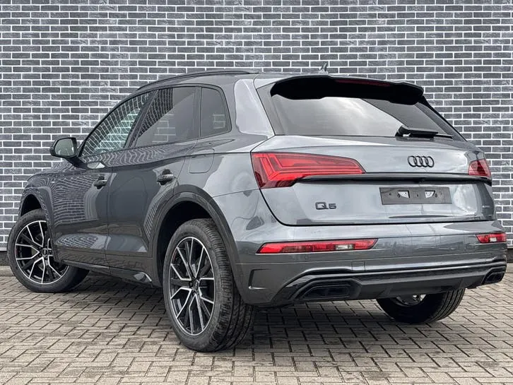 Audi Q5 2022 photo 3