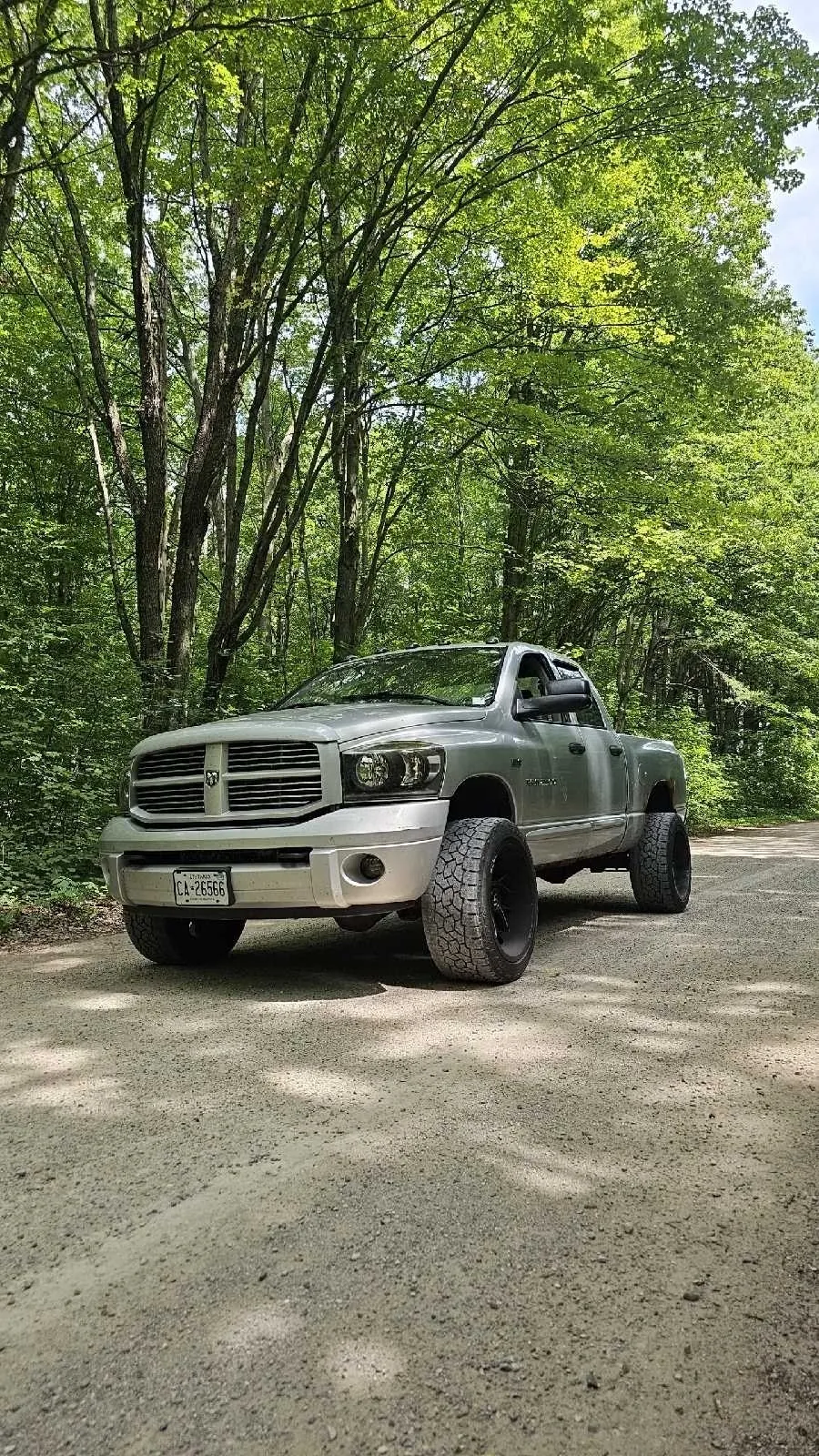 Dodge Ram 2500 2006 photo 2