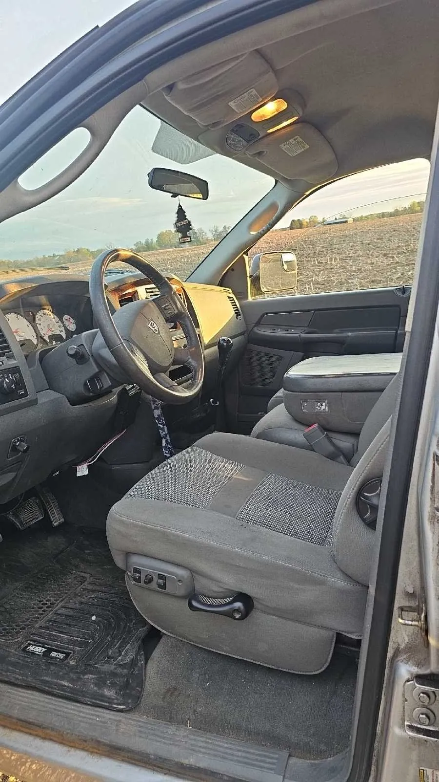 Dodge Ram 2500 2006 photo 4