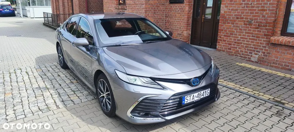 Toyota Camry 2023 photo 4