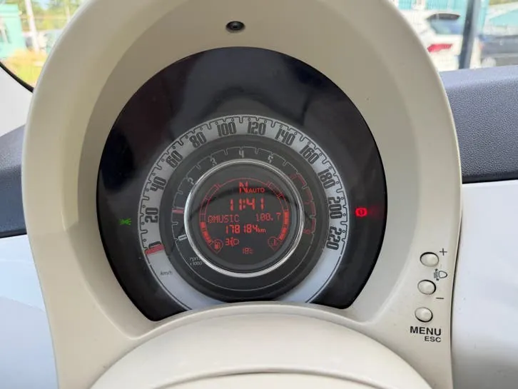 Fiat 500 2010 photo 2