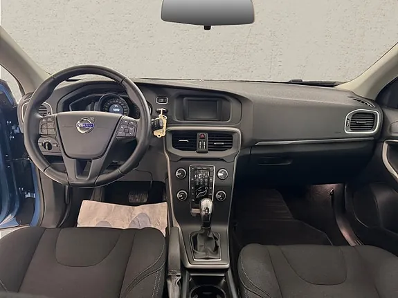 Volvo V40 2016 photo 4