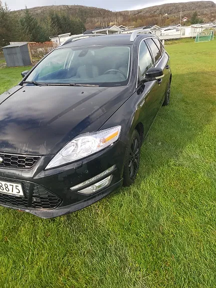 Ford Mondeo 2011 photo 2